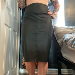 Express Black High Waisted Vegan Leather Seamed Pencil Skirt Size 6